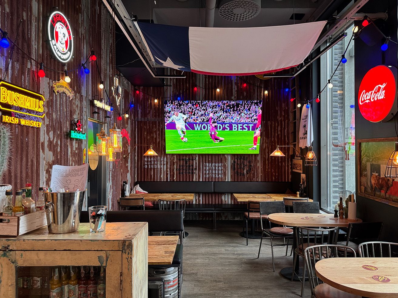 Sportsbar-TV-Fotboll-visa-sport