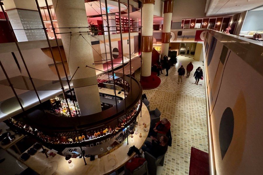 Lobbybar och sittgrupper på Sheraton Stockholm Hotel