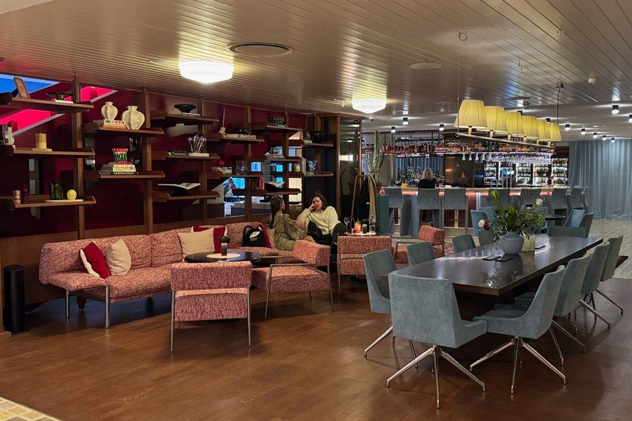 Bar och loungeyta på Sally's Cocktail Bar, Sheraton Stockholm